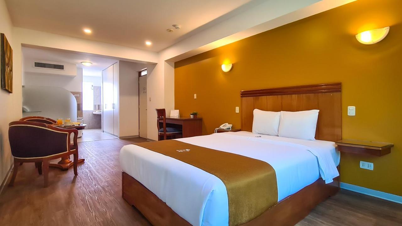 44 Vip Hotel Lima Extérieur photo