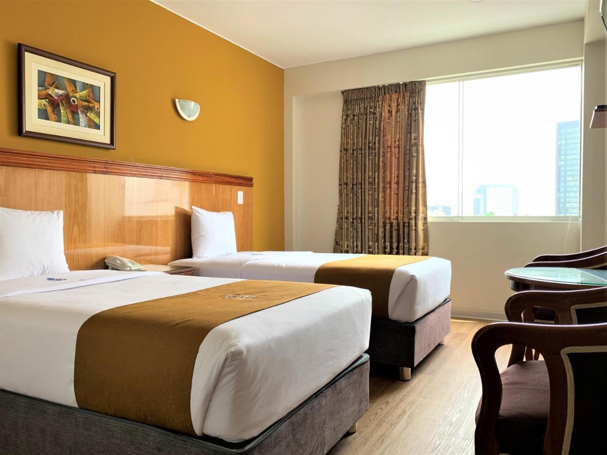 44 Vip Hotel Lima Extérieur photo