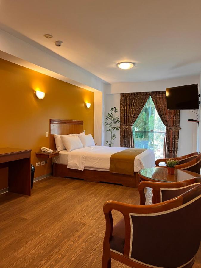 44 Vip Hotel Lima Extérieur photo